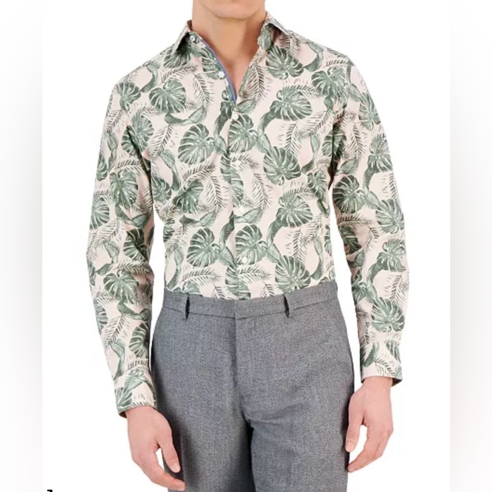 Bar III Green and Cream Casual Button Down Shirt with Botanical Print